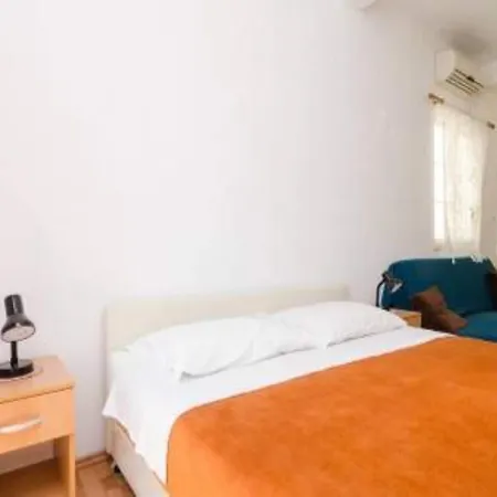 Felix Mljet - With Balcony Felix *