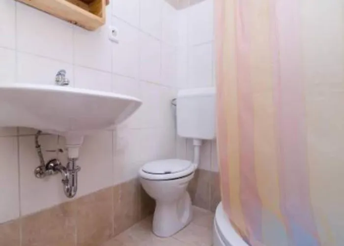 Felix Mljet - With Balcony Felix *